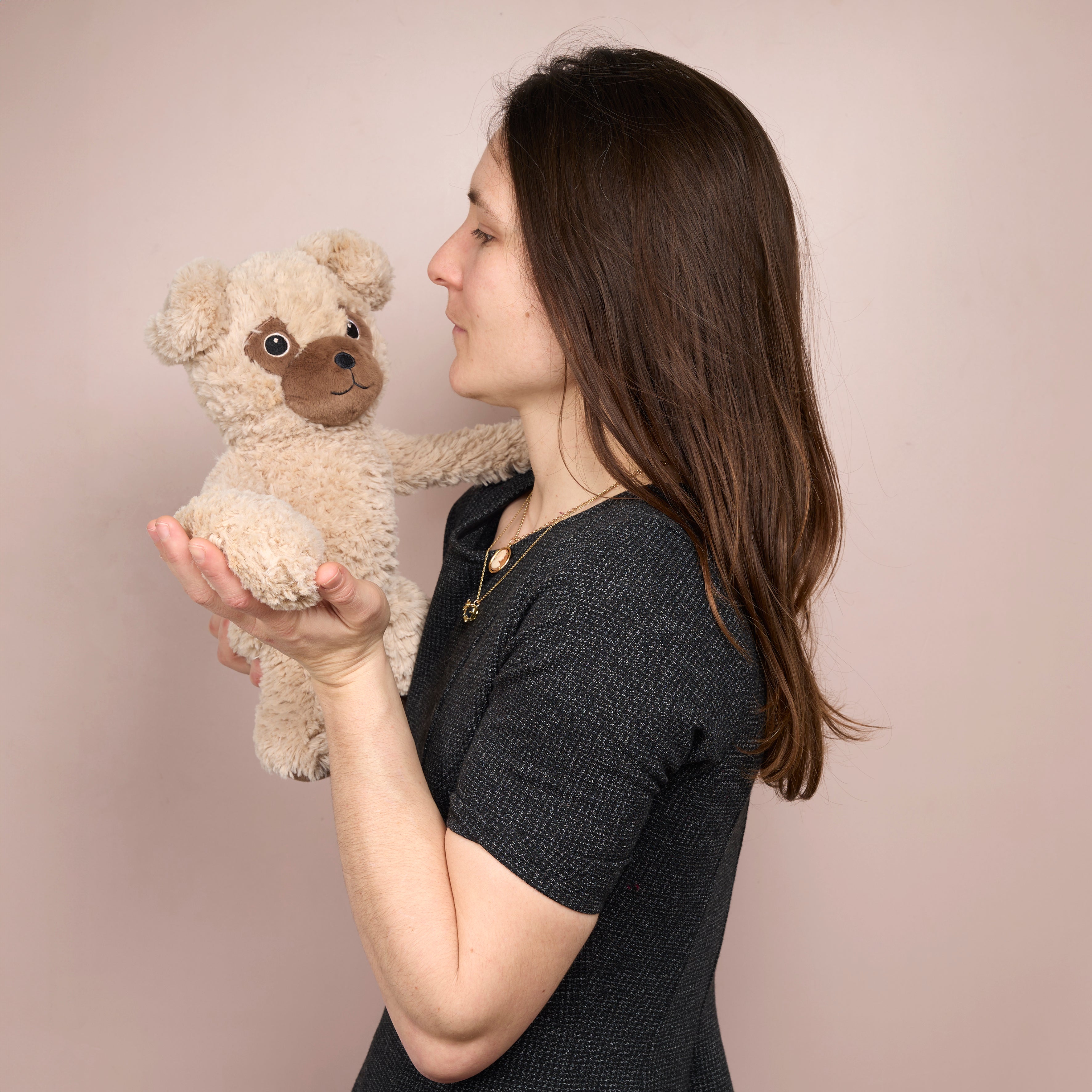 PELUCHE CHIEN CALIN LESTEE