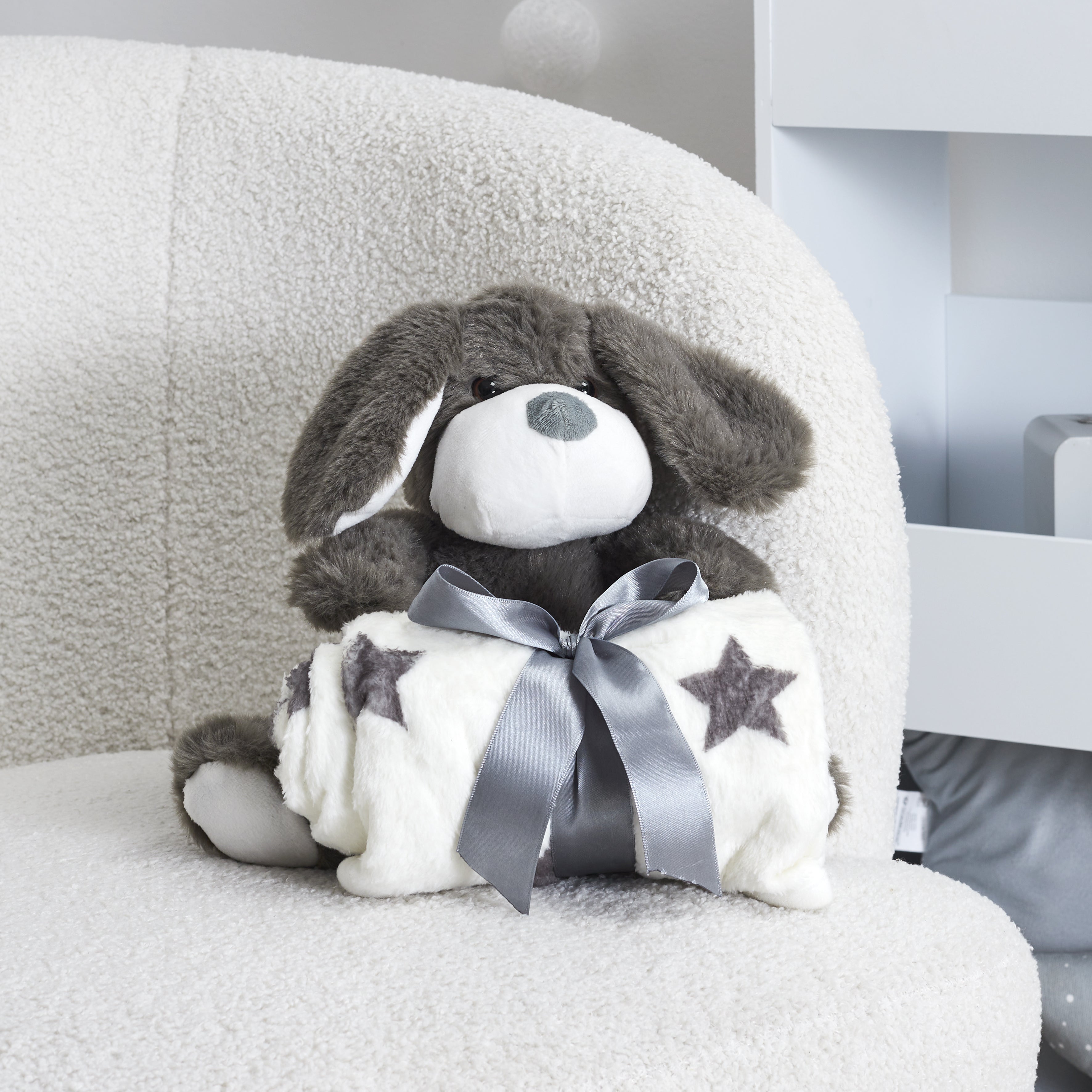 PELUCHE CHIEN 20CM PLAID 70X70CM