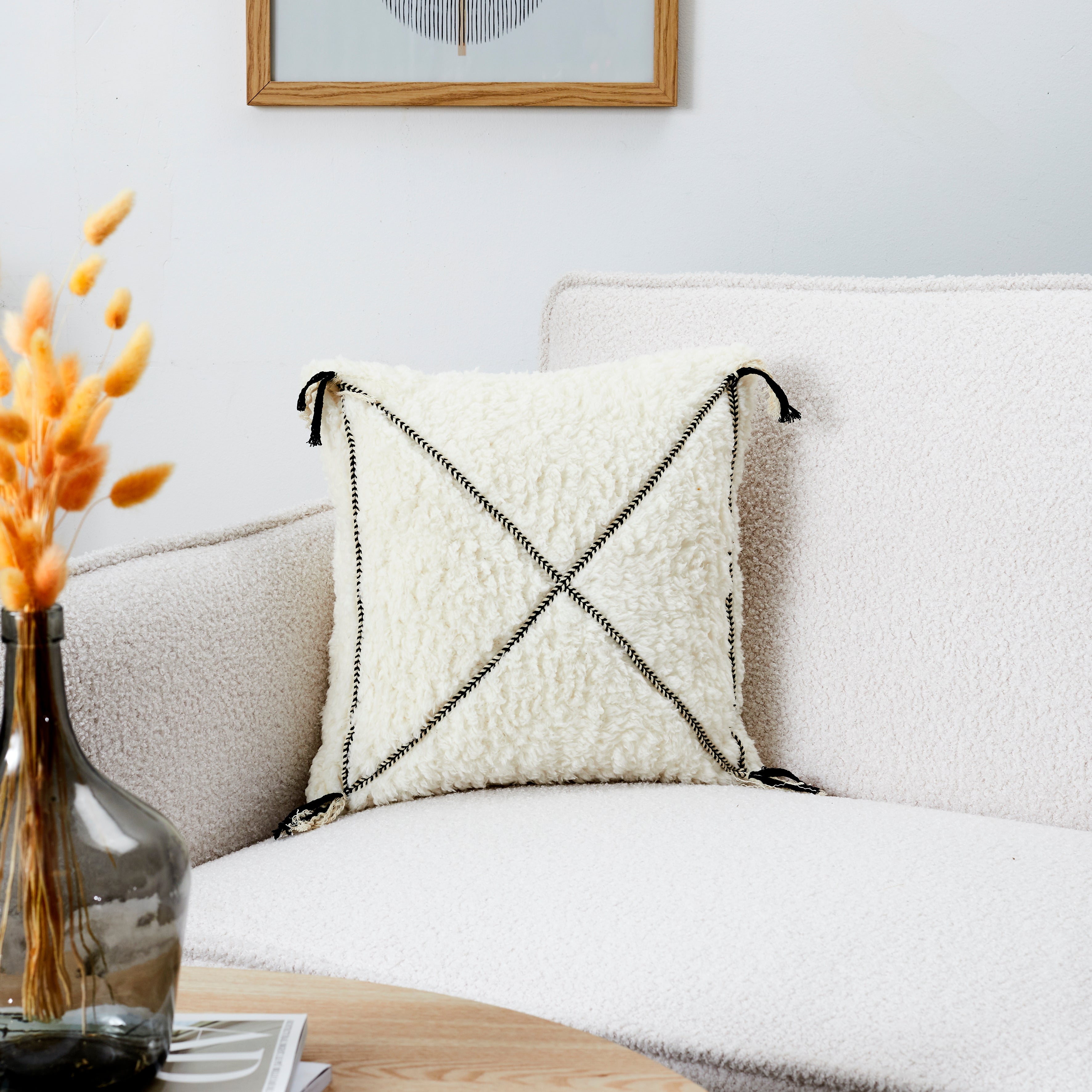 COUSSIN SHERPA BLANC MOTIF TRESSE 40X40CM
