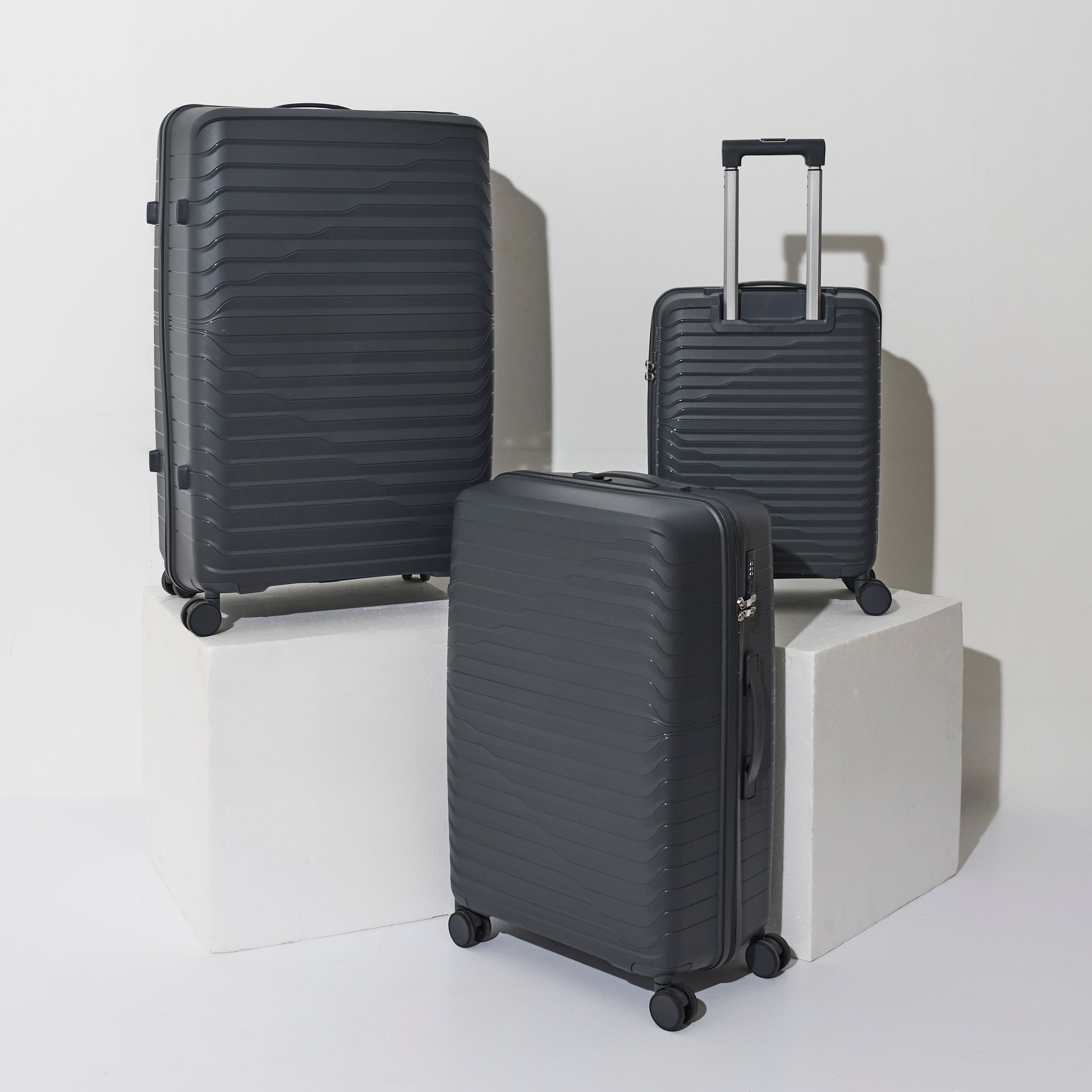 VALISE DUBAI NOIR X3 39L 100L 140L